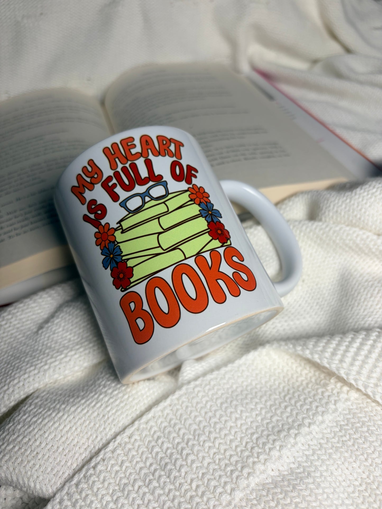 Heart of books mok
