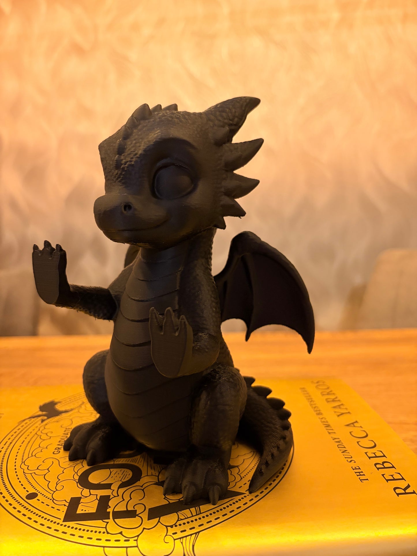 Baby dragon boekenstandaard