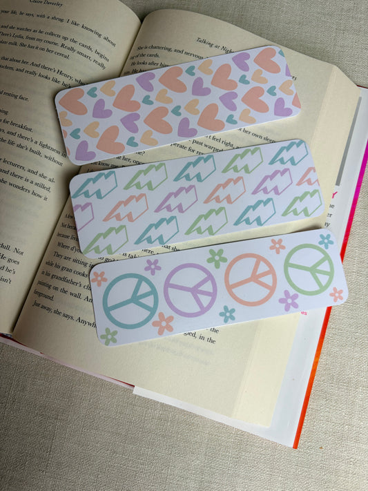 Peaceful pastels set