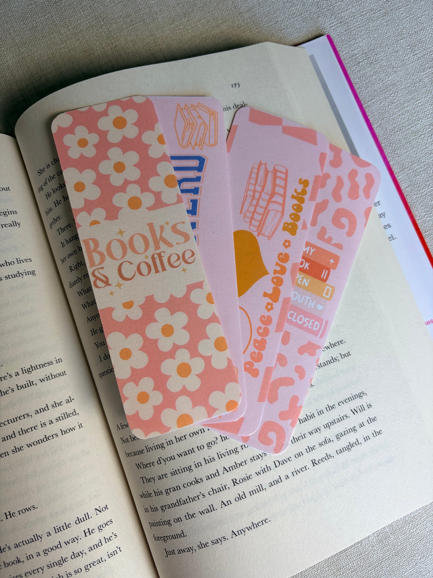 Peace love and books set